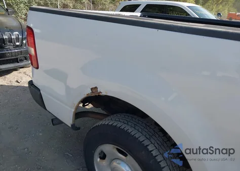 2005 Ford F-150 Stx/Xl/Xlt from USA, damaged, VIN 1FTRF12205NA57318